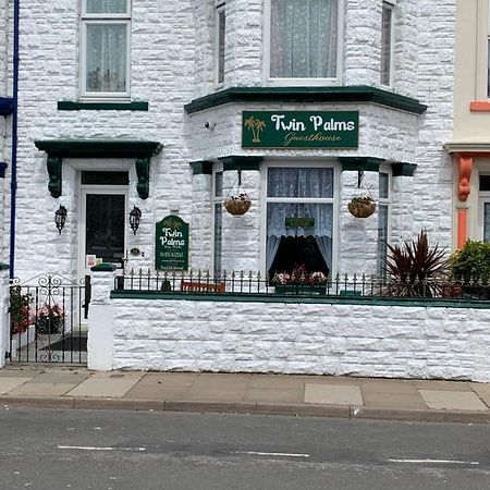 Twin Palms Guesthouse Great Yarmouth Extérieur photo