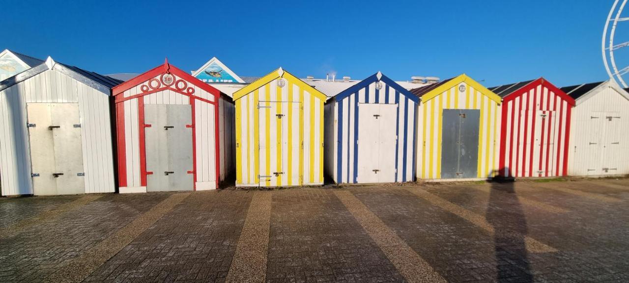 Twin Palms Guesthouse Great Yarmouth Extérieur photo