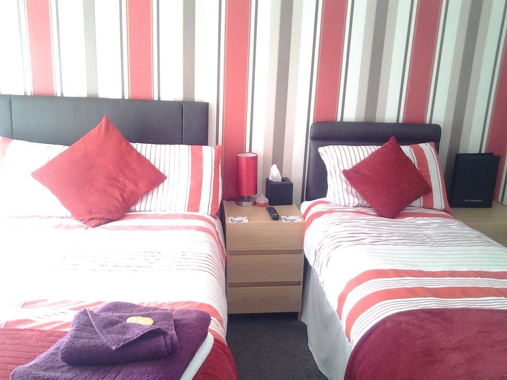 Twin Palms Guesthouse Great Yarmouth Extérieur photo