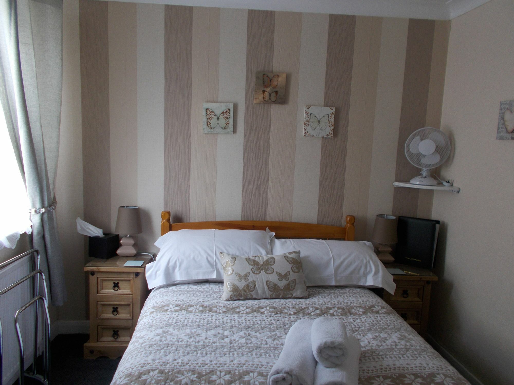 Twin Palms Guesthouse Great Yarmouth Extérieur photo